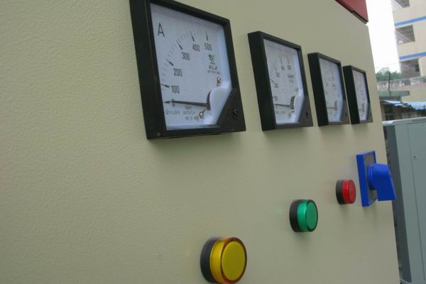 辉南配电柜-3683讲讲配电柜注意事项